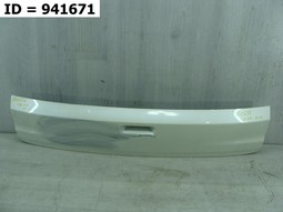 Накладка двери багажника  Honda CR-V IV (2012-2015) 5 дв.