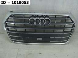 Решетка радиатора  Audi Q5 II (2017) 5 дв.