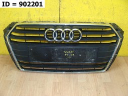 Решетка радиатора  Audi A4 V (B9) (2015) Седан