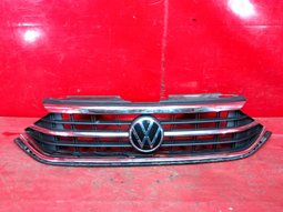 решетка радиатора Volkswagen POLO VI (2020-2020) Лифтбек