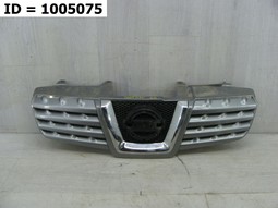 Решетка радиатора  Nissan Qashqai I (2006-2010) 5 дв.