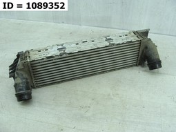 Радиатор интеркулера  BMW X3 II (F25) (2010-2014) 5 дв.